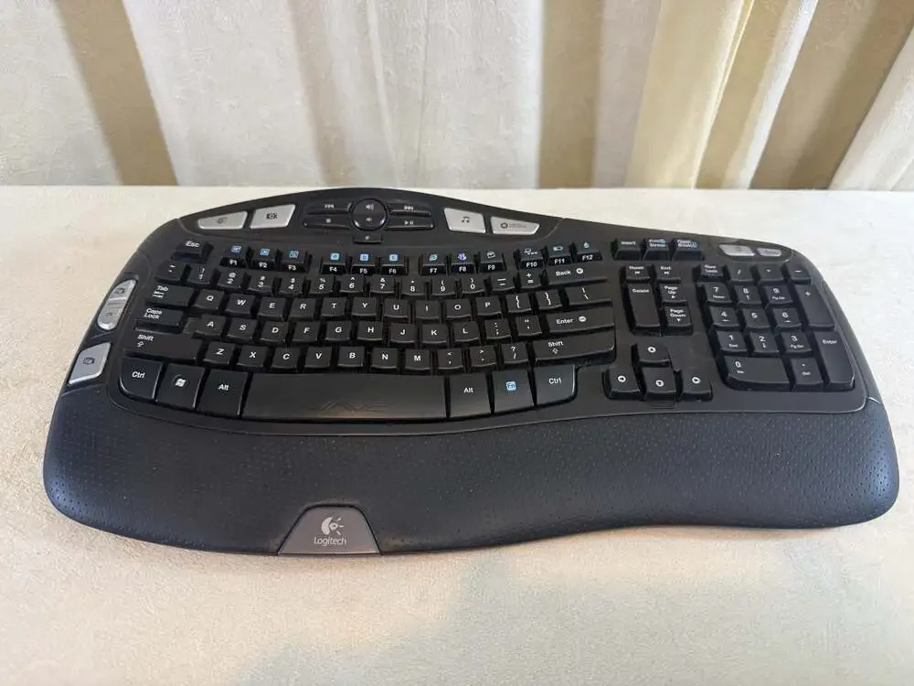 Logitech K350 Wireless Wave Ergonomic Keyboard No Dongle
